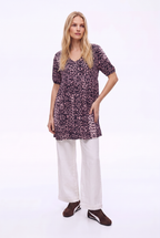 Mini Vestido Animal Print con Escote en V