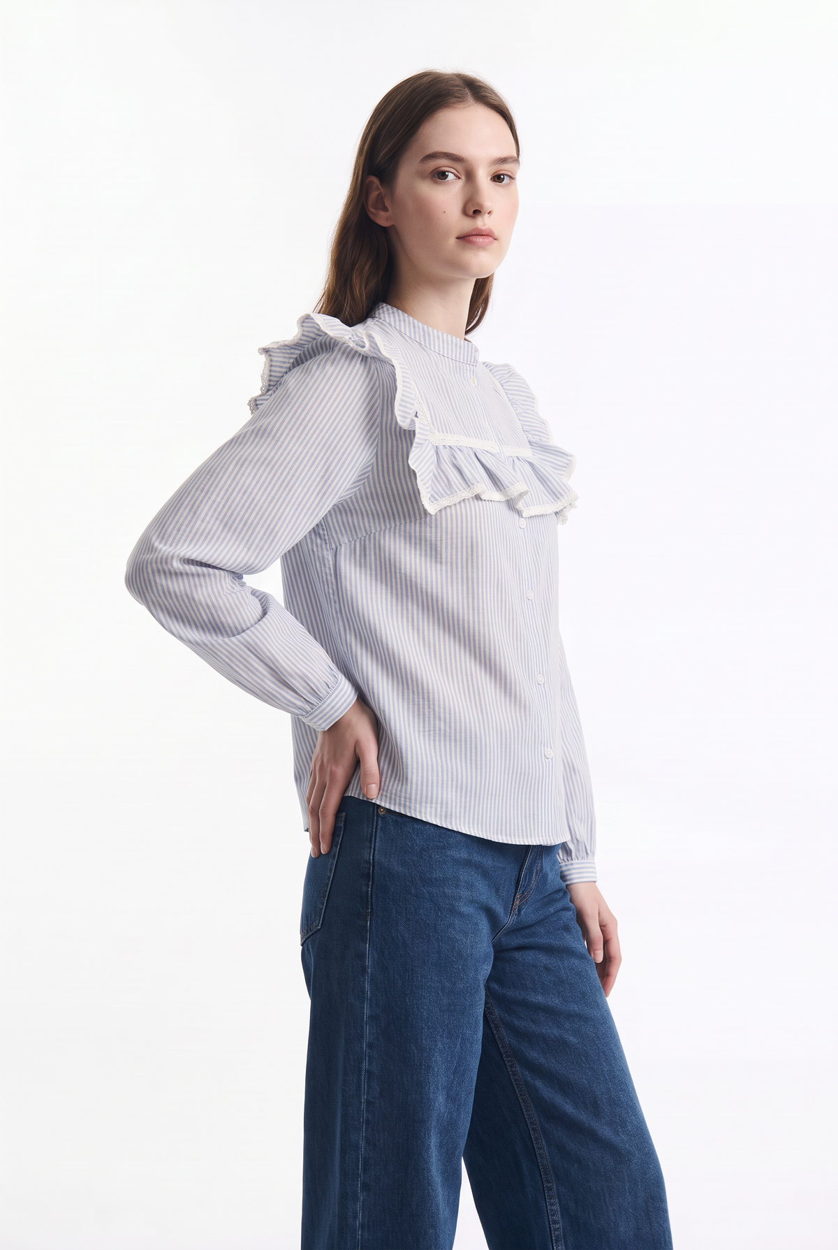 Blusa de Rayas con Vuelos e Hilado Metalizado