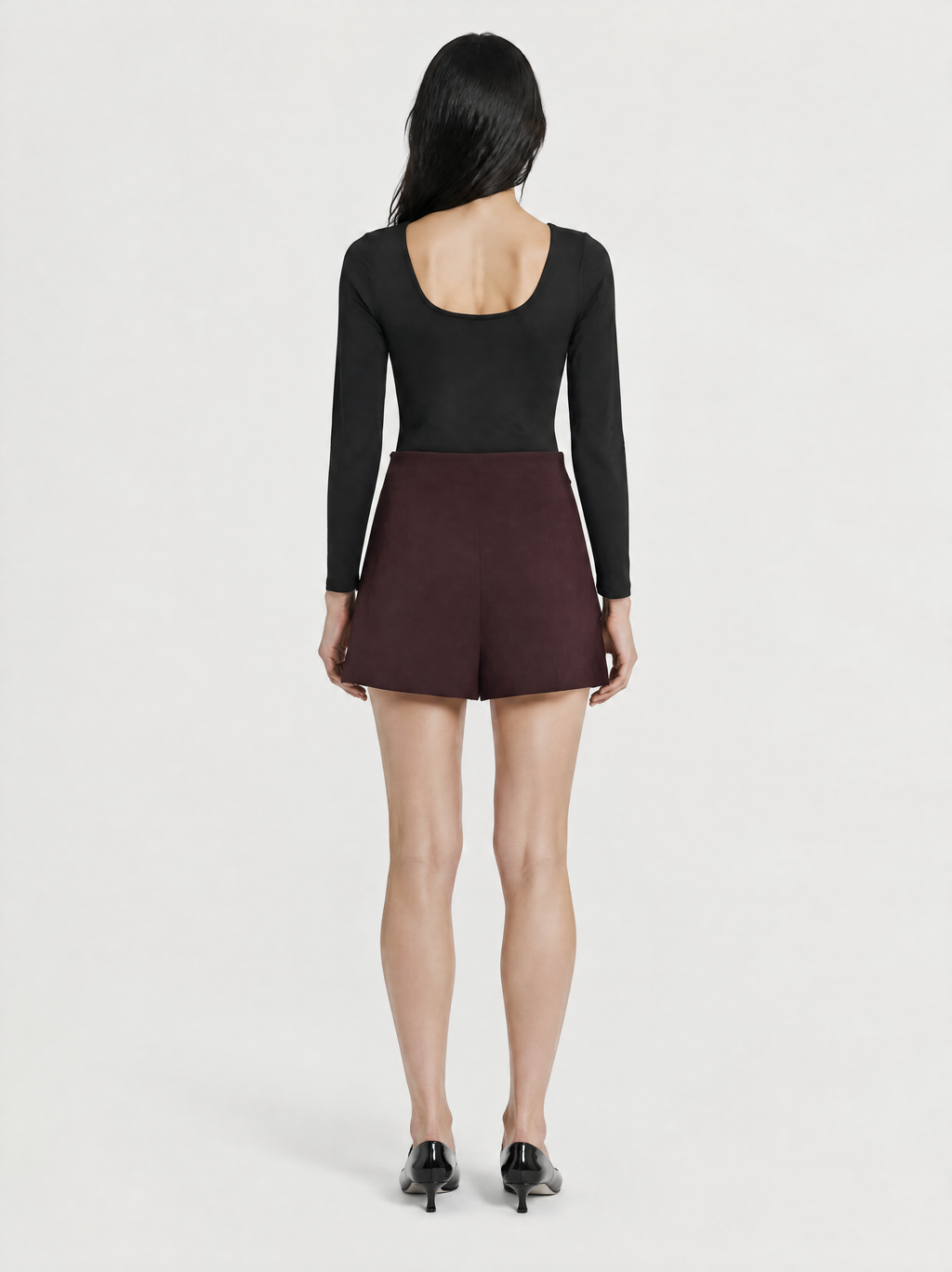 Falda Short Cruzada con Cadena