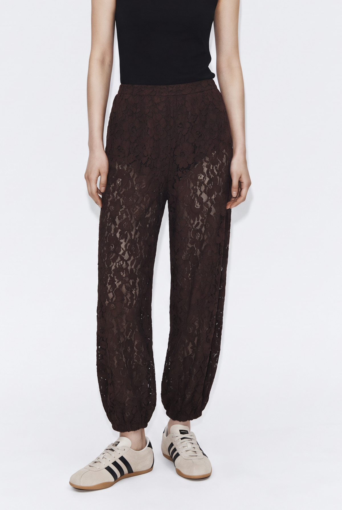 Pantalón Bombacho de Encaje