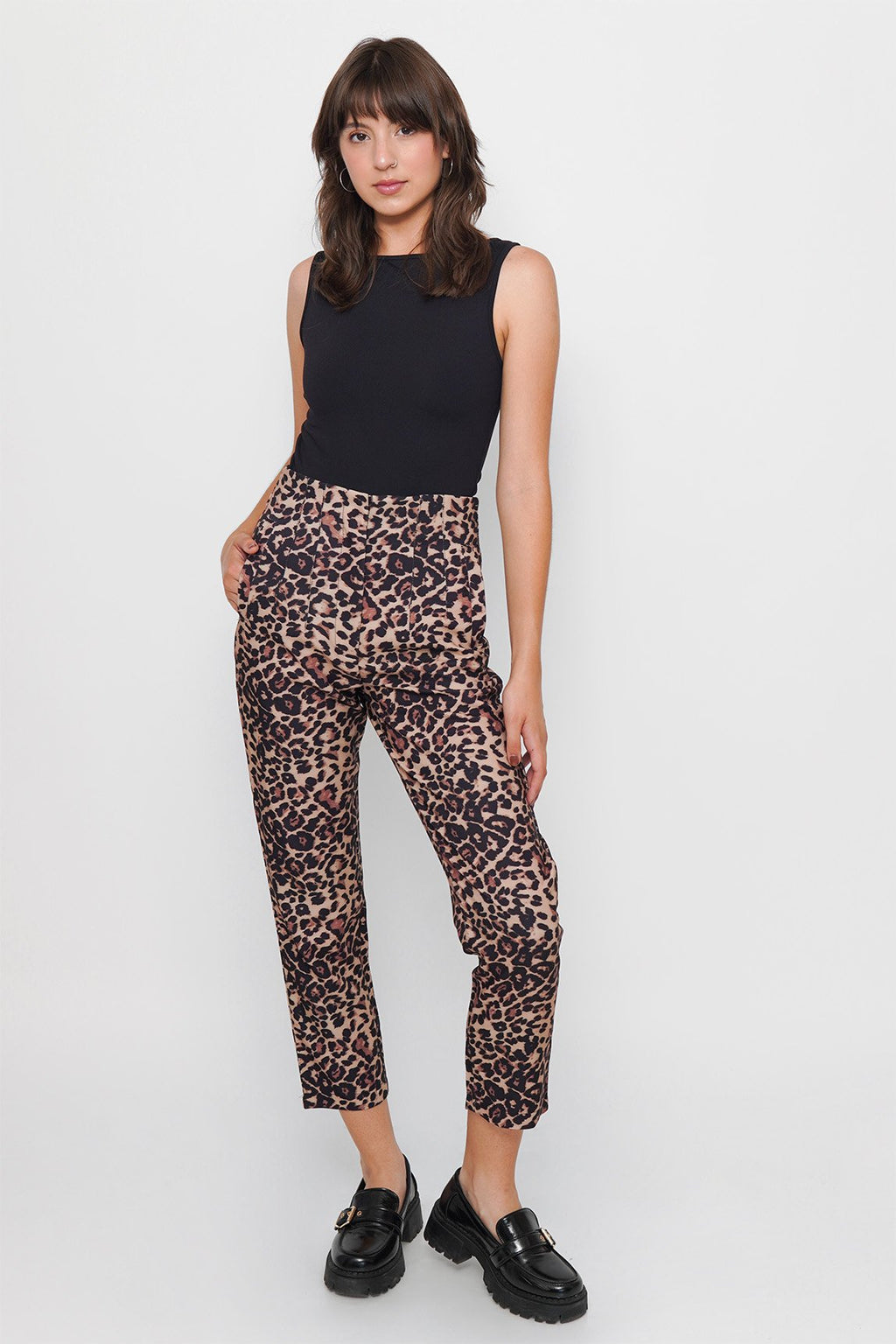 Pantalón Pinzas Animal Print