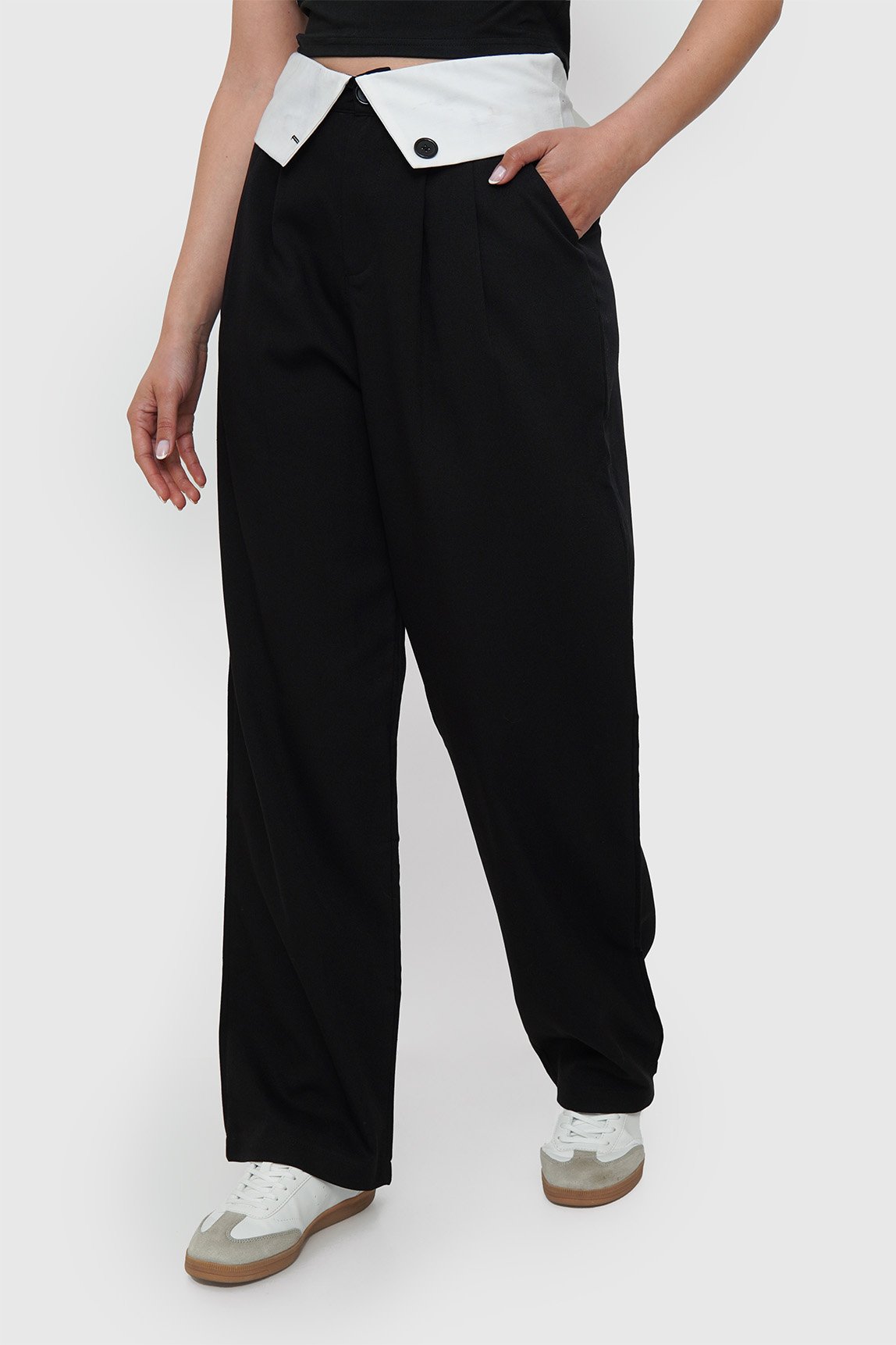 Pantalón Sastrero Pretina Doble con Botón