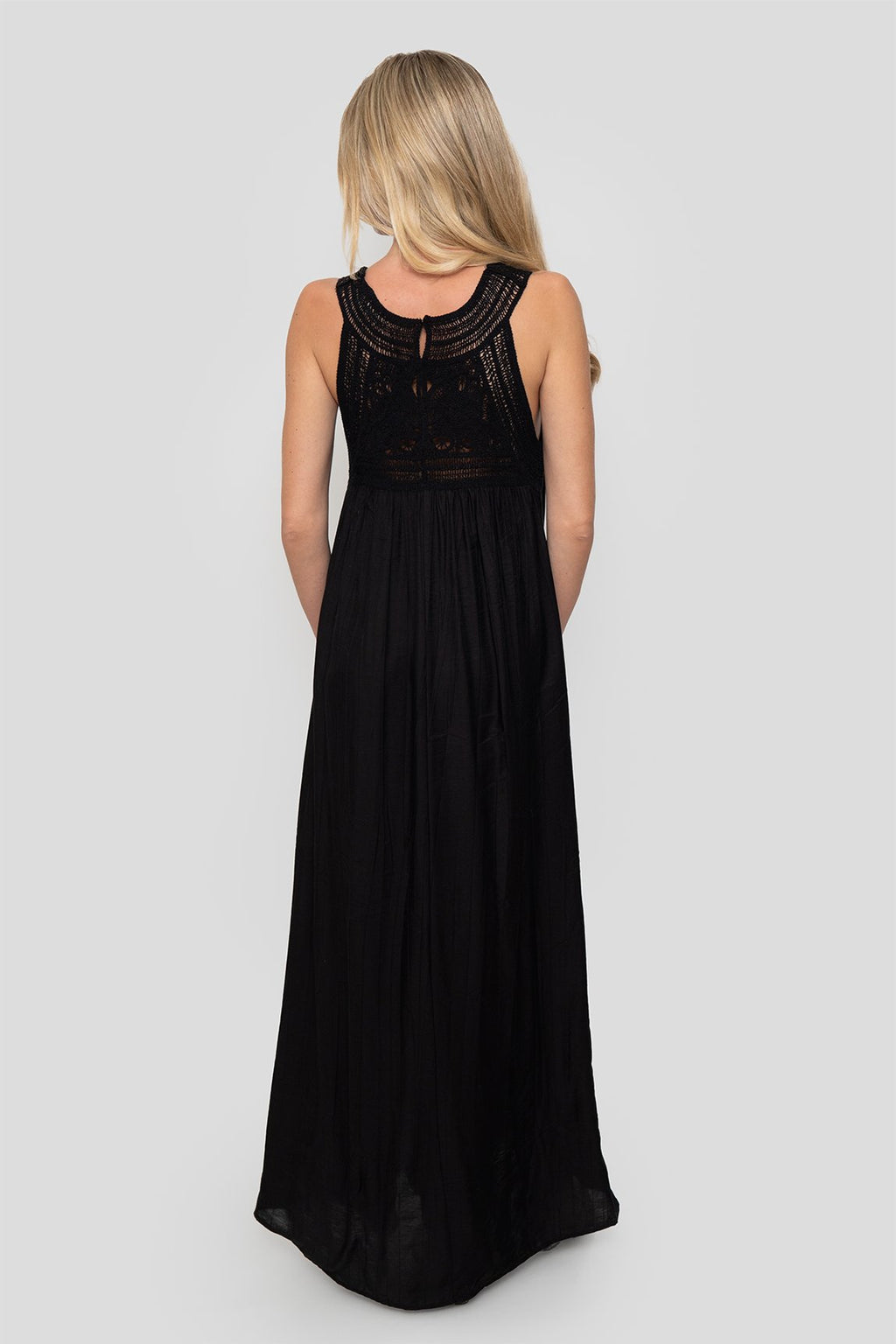 Vestido Aplicación Macramé