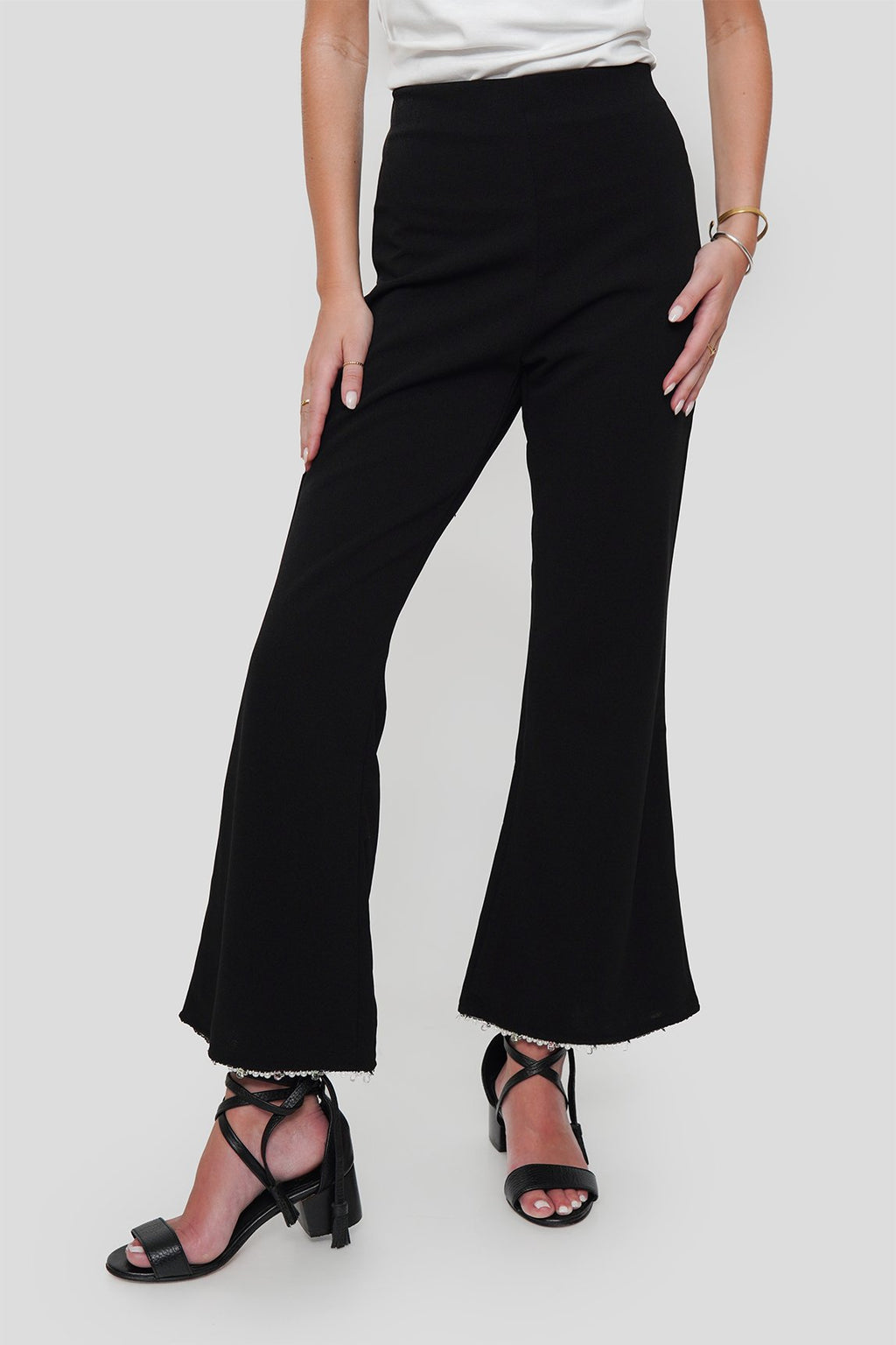 Pantalón Elasticado Aplicación Perla
