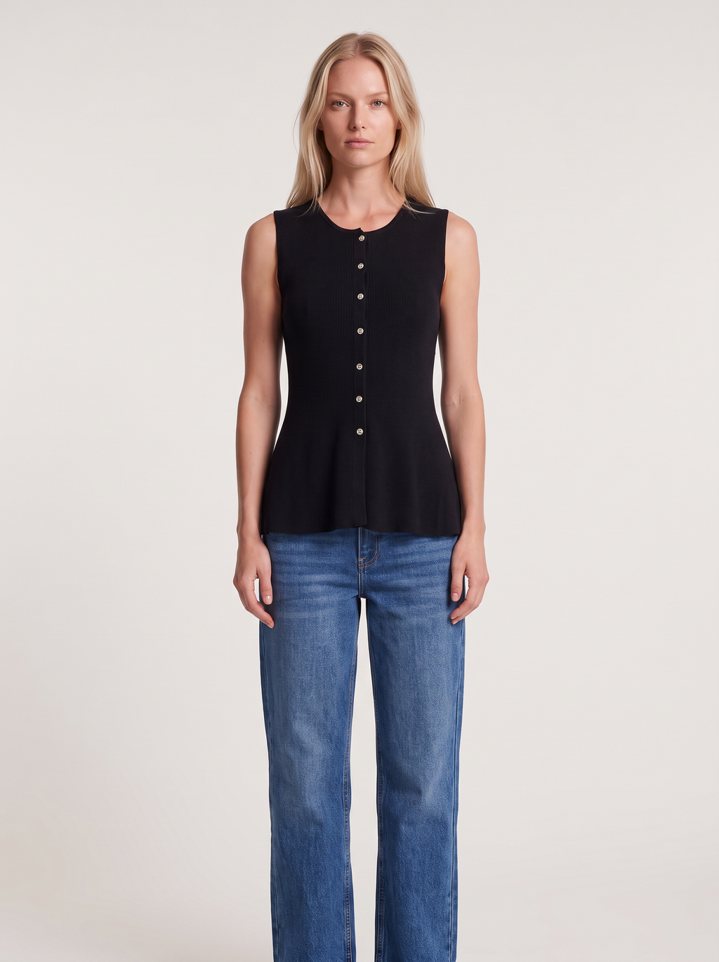 Chaleco Canutón Peplum Botones Nácar