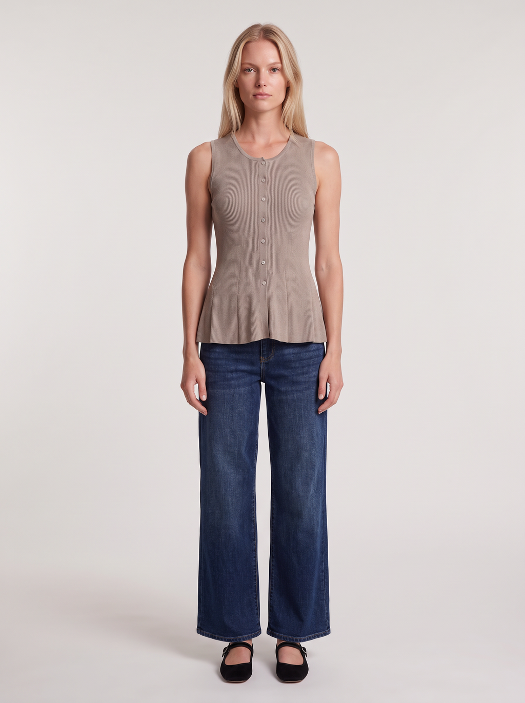 Chaleco Canutón Peplum Botones Nácar