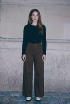 Jeans Wide Leg Tiro Alto Elasticado