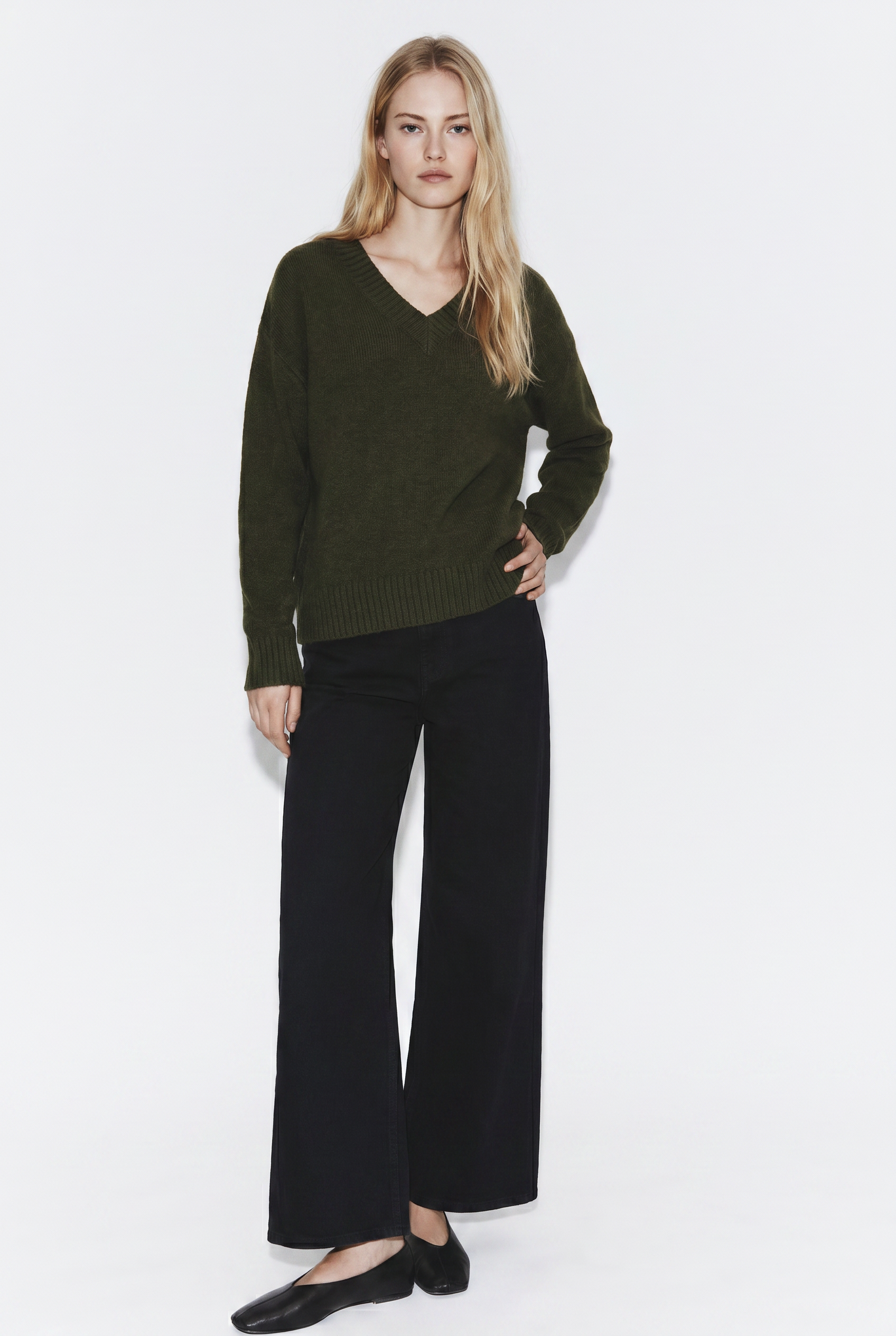 Sweater Cuello V Clásico