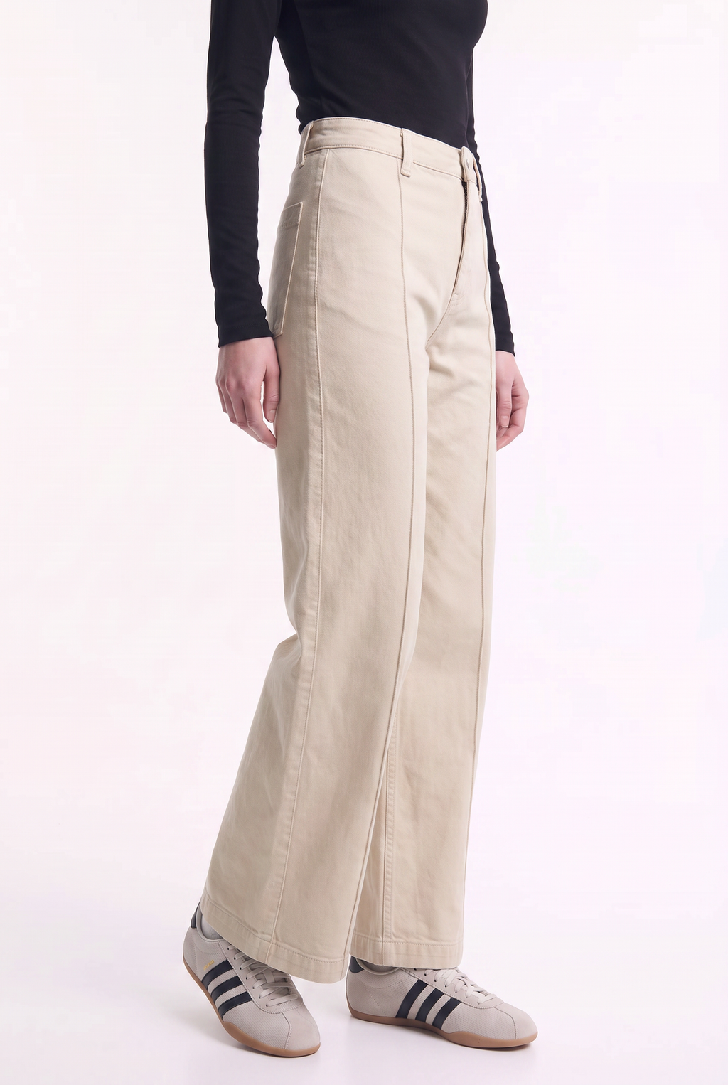 Pantalón Tiro Alto con Costura Frontal