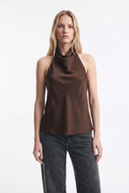 Top Halter de Satín Elegante