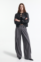 Pantalón Ancho con Doble Pretina Asimétrica