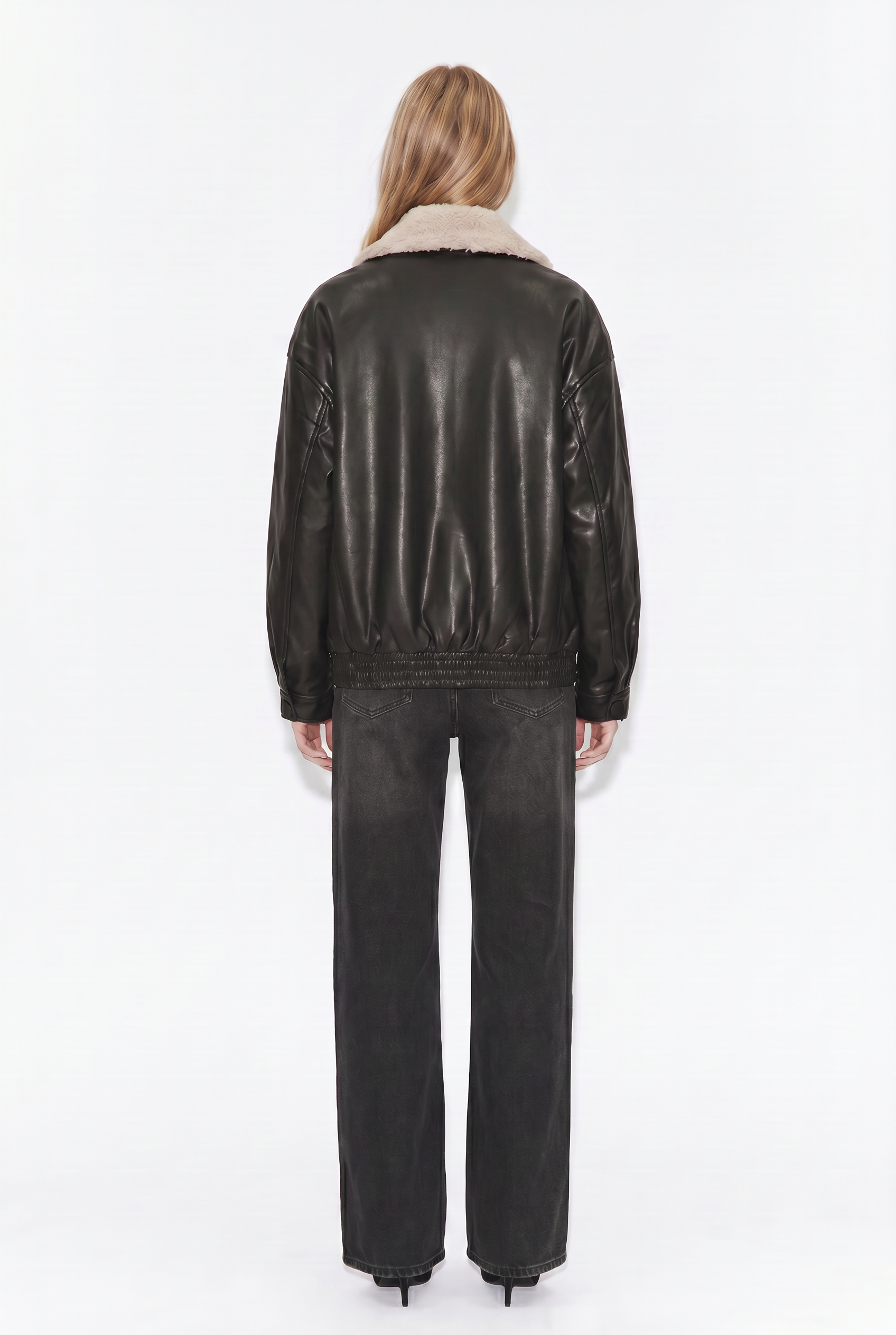 Chaqueta Ecocuero con Cuello Chiporro + Forro