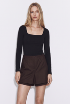 Falda Short Elasticado Casual