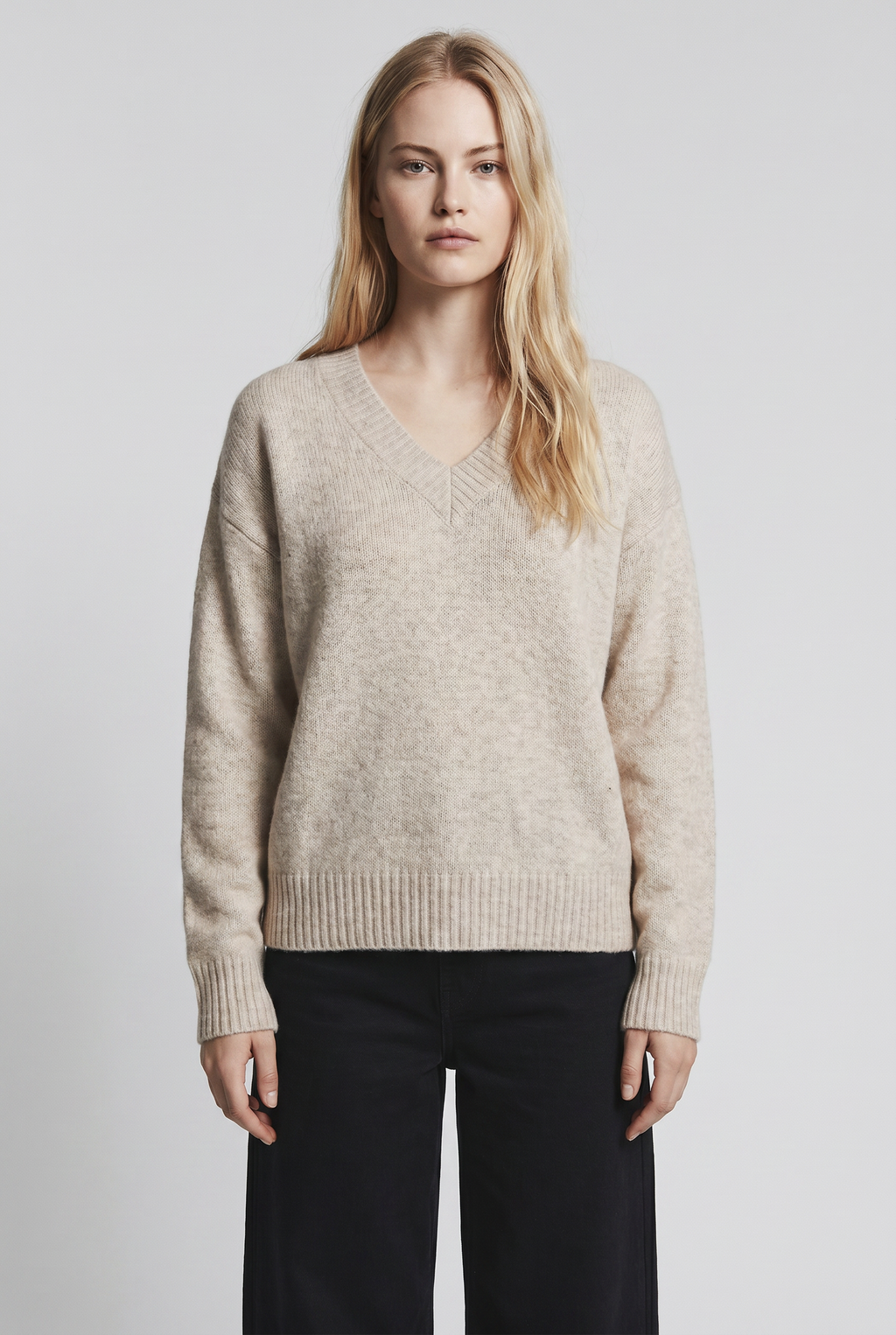 Sweater Cuello V Clásico