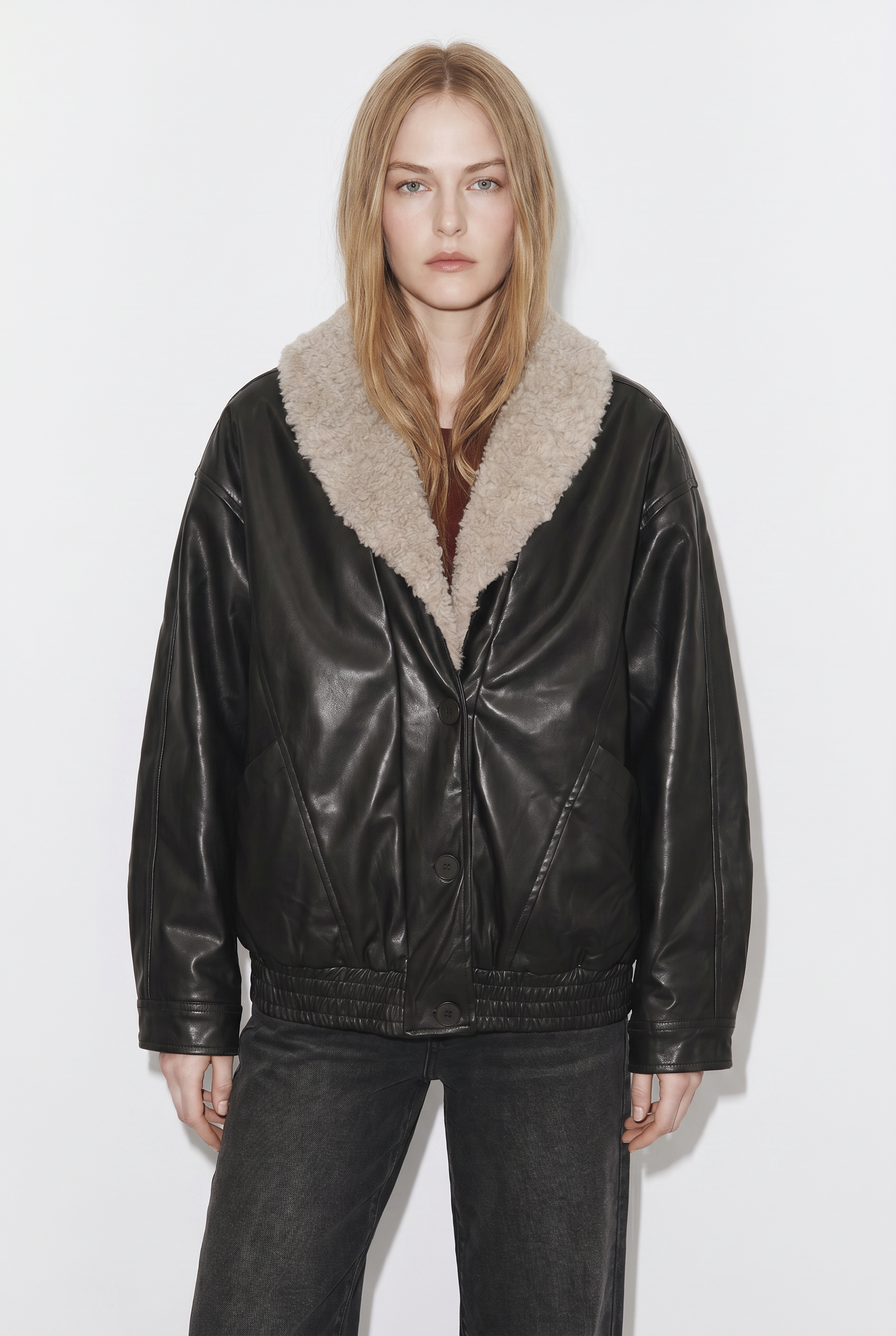 Chaqueta Ecocuero con Cuello Chiporro + Forro