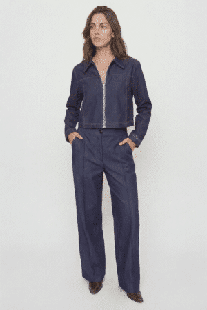 freepik__generate-9-different-angles-of-this-image-tile-2__82032