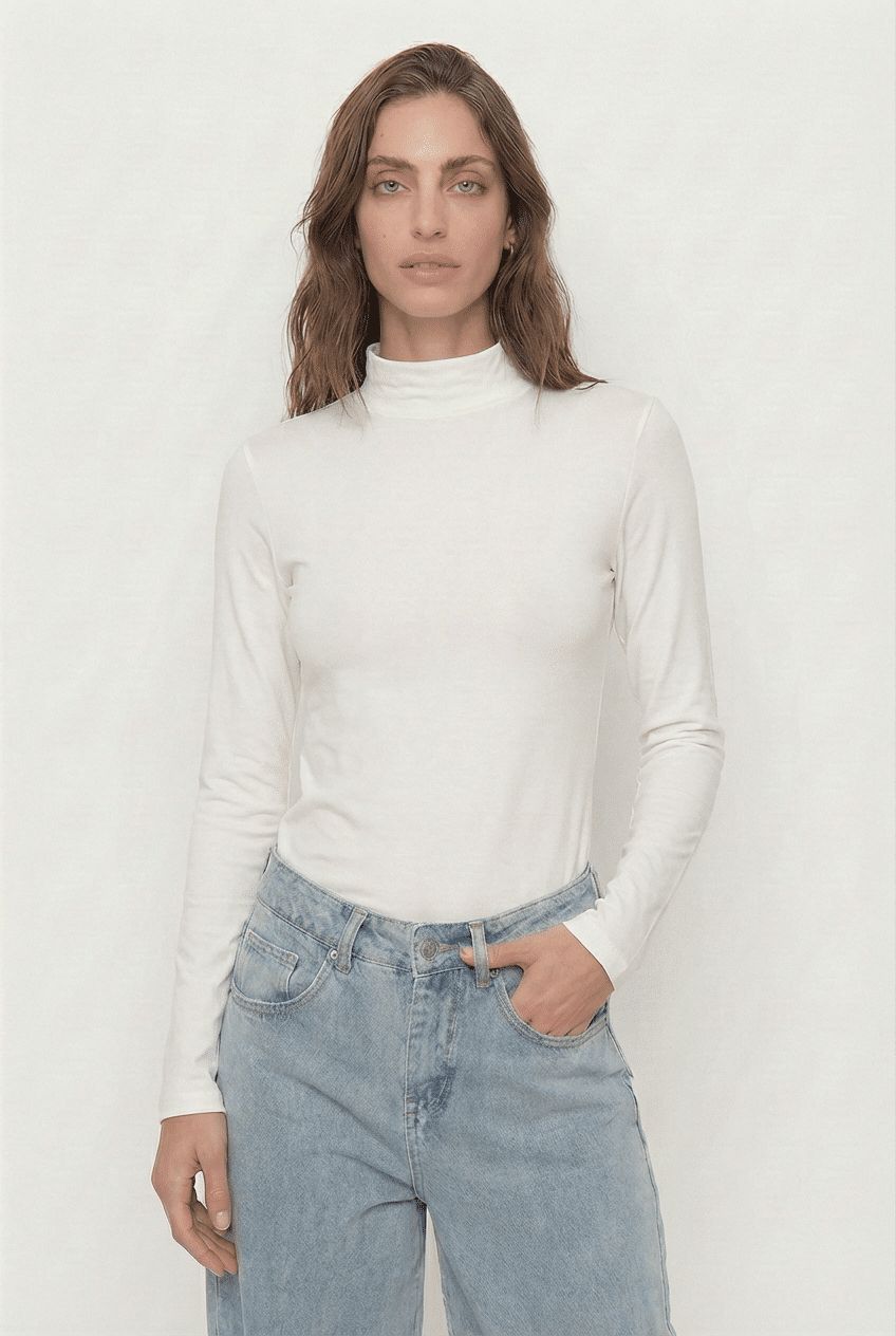 freepik_reemplaza-solo-el-color-de-la-camiseta-img1-por-color-blanco_0001