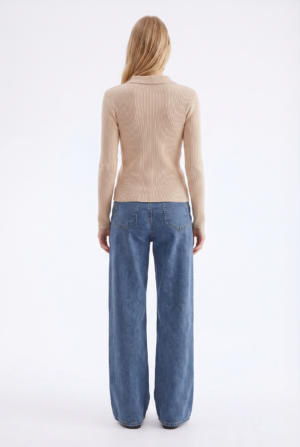 freepik_prompt-para-el-nodo-inpai_2764892993