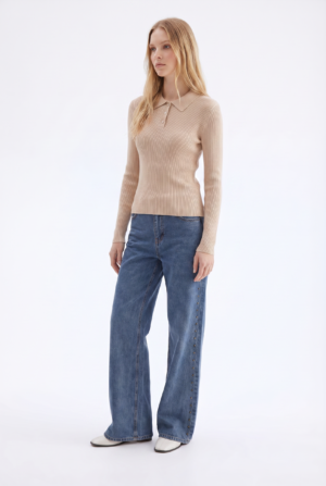 freepik_reemplaza-unicamente-el-p_2764892685