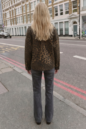 freepik_reemplazar-unicamente-el-_2837600781