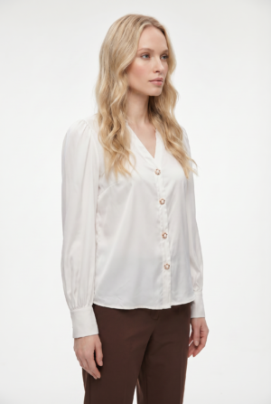 freepik_usa-la-imagen-del-maniqui_2820654067