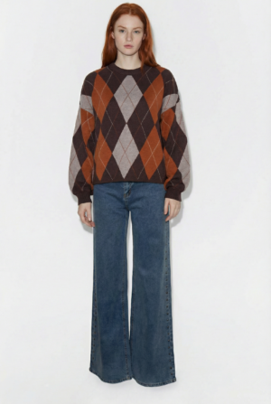 freepik_usa-la-prenda-del-maniqui_2747128496